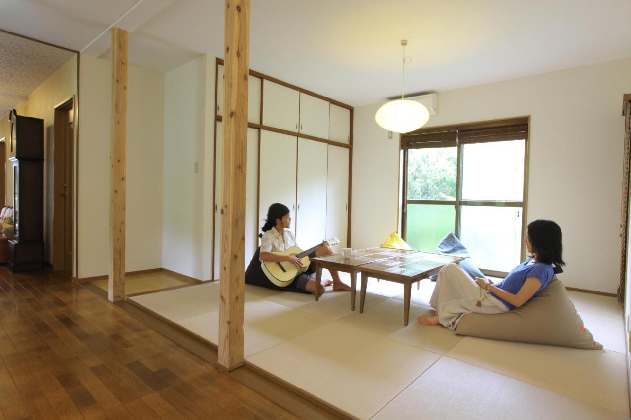 Yakushima Minsyuku Suginoko Bed & Breakfast Exterior foto